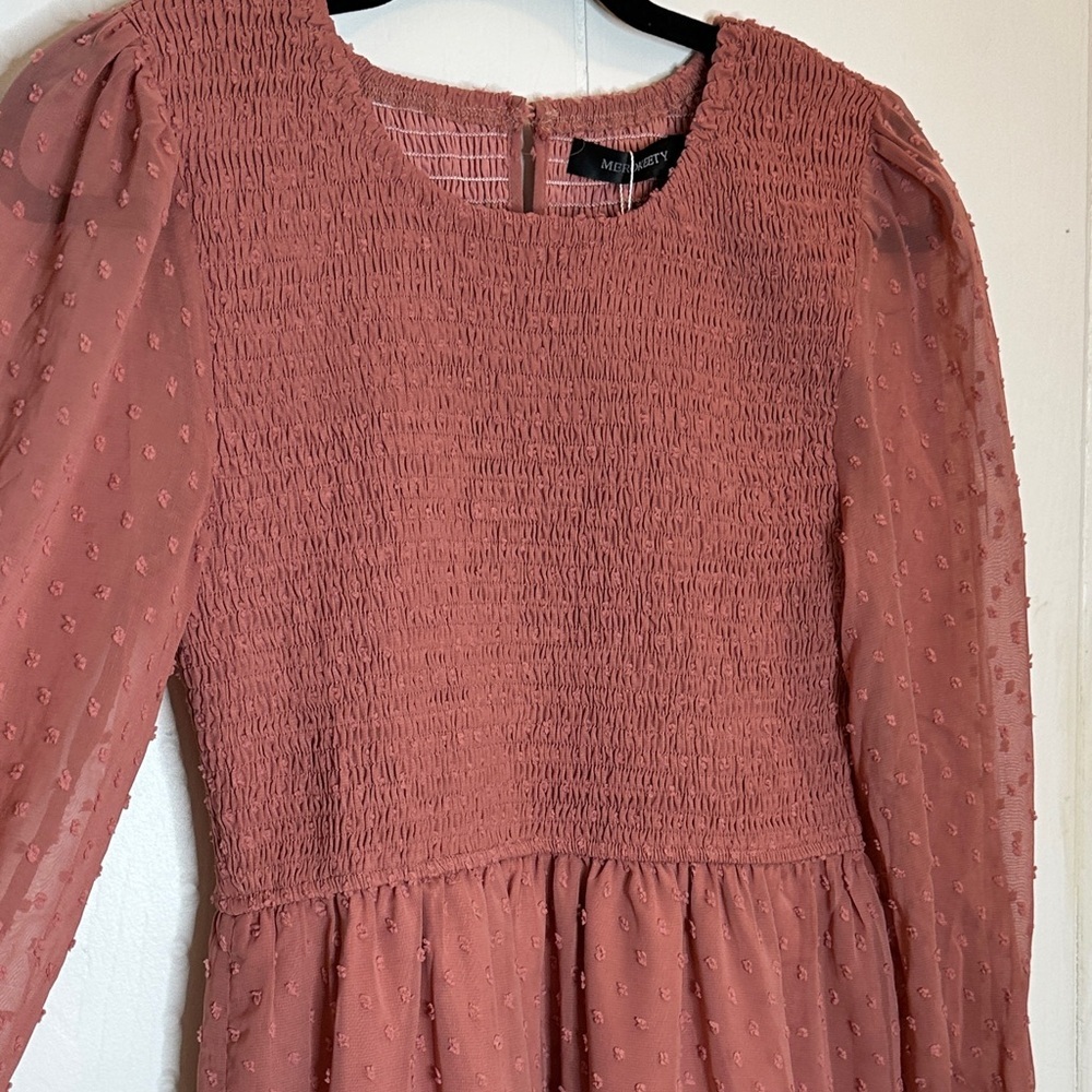 Elegant Long Sleeve Dress in Rose - Picture 7 of 13
